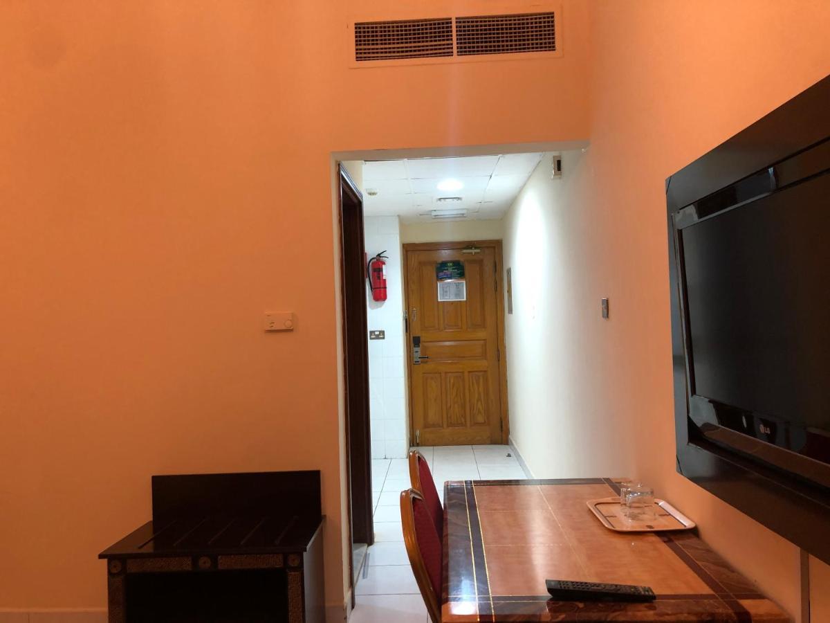 New Royal Mark Hotel Apartments Dubai Bagian luar foto